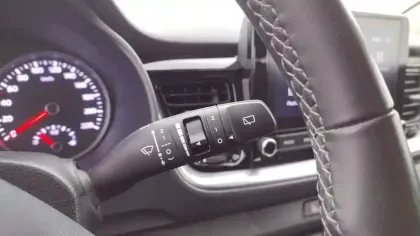 Photo 19 Kia Stonic  1.0 T-GDi 100 ch BVM6