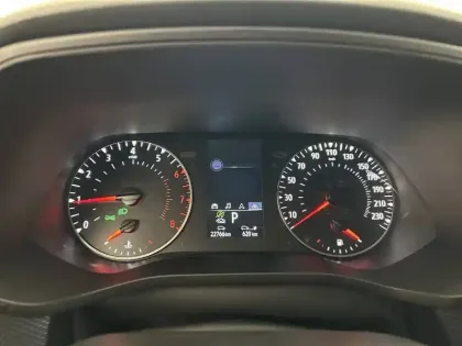 Photo 25 Renault Arkana  mild hybrid 140 EDC FAP - 22