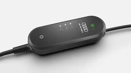 Photo 9 Audi Q3 Gén. III Ph1 S line 5