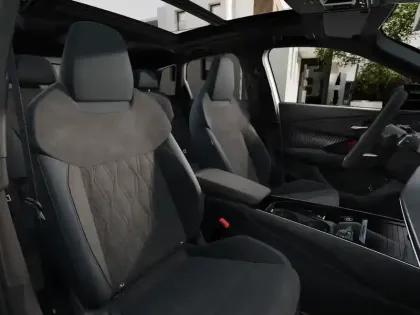 Photo 25 Audi Q3 Gén. III Ph1 S line 5