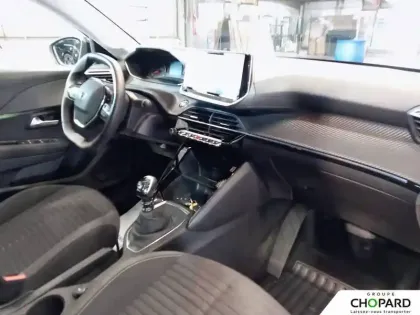 Photo 82 Peugeot 208  PureTech 100 S&S BVM6