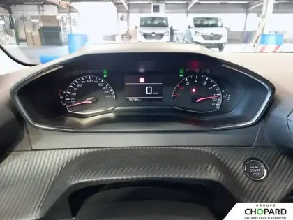 Photo 86 Peugeot 208  PureTech 100 S&S BVM6