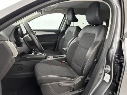 Photo 44 Renault Arkana  E-Tech 145 - 21B