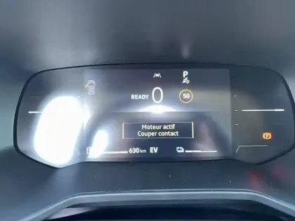 Photo 31 Renault Clio  E-Tech full hybrid 145 ch GSR2