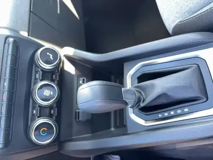 Photo 25 Renault Clio  E-Tech full hybrid 145 ch GSR2