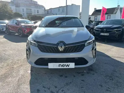 Photo 23 Renault Clio  E-Tech full hybrid 145 ch GSR2