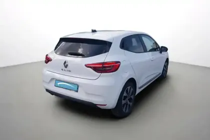 Photo 31 Renault Clio  Blue dCi 100