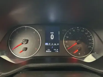 Photo 16 Renault Clio  Blue dCi 100