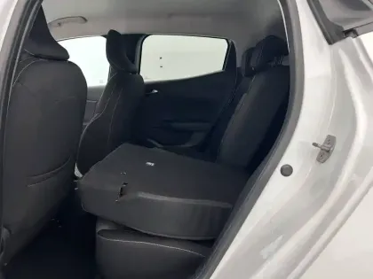 Photo 25 Renault Clio  Blue dCi 100