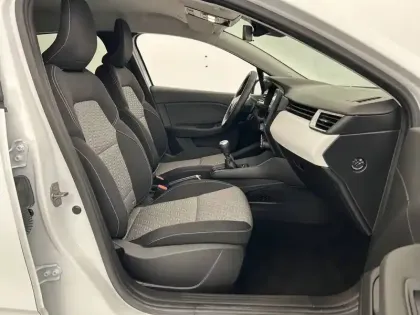 Photo 13 Renault Clio  Blue dCi 100