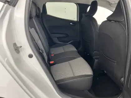 Photo 15 Renault Clio  Blue dCi 100