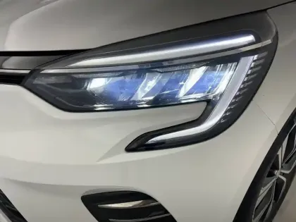 Photo 20 Renault Clio  Blue dCi 100