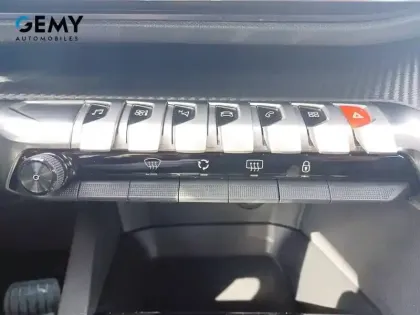 Photo 13 Peugeot 3008  BlueHDi 130ch S&S EAT8