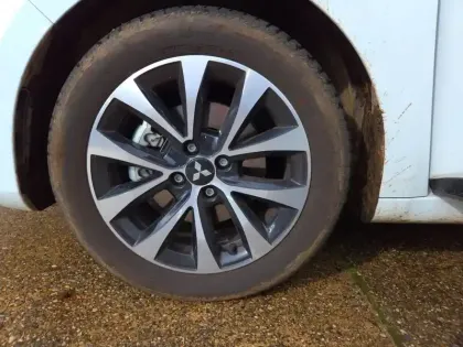 Photo 116 Mitsubishi Colt  1.6 MPI HEV 143