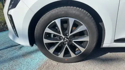 Photo 129 Mitsubishi Colt  1.6 MPI HEV 143