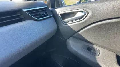 Photo 128 Mitsubishi Colt  1.6 MPI HEV 143