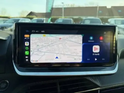 Photo 15 Peugeot 208  Hybrid 110 e-DCS6