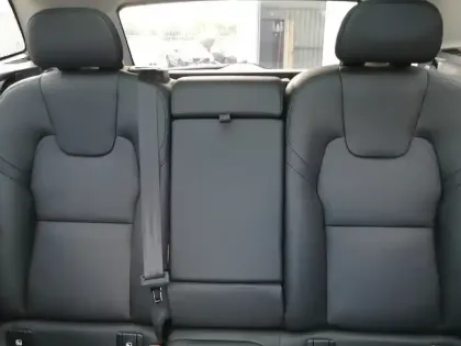 Photo 28 Volvo Xc60  T6 AWD Hybride rechargeable 253 ch+145 ch Geartronic 8