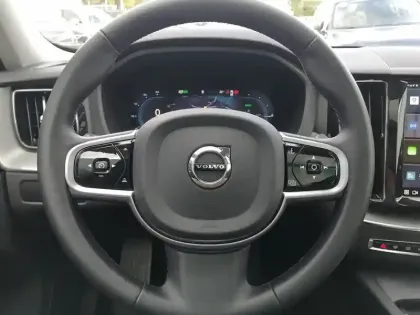 Photo 10 Volvo Xc60  T6 AWD Hybride rechargeable 253 ch+145 ch Geartronic 8