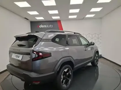 Photo 74 Dacia Bigster  Mild Hybrid 140