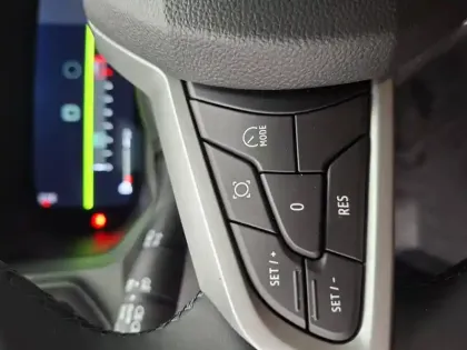 Photo 148 Dacia Bigster  Mild Hybrid 140