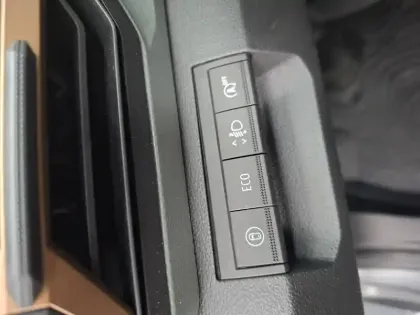 Photo 94 Dacia Bigster  Mild Hybrid 140