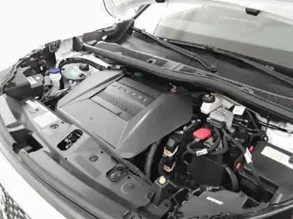 Photo 19 Peugeot 2008  Moteur électrique 136 ch