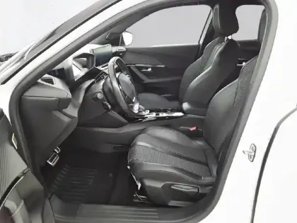 Photo 10 Peugeot 2008  Moteur électrique 136 ch