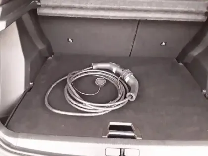 Photo 18 Peugeot 2008  Moteur électrique 136 ch