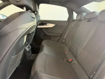 Photo 14 Audi A4  35 TDI 163 S tronic 7