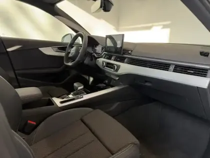 Photo 6 Audi A4  35 TDI 163 S tronic 7