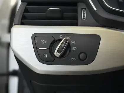 Photo 24 Audi A4  35 TDI 163 S tronic 7