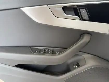 Photo 13 Audi A4  35 TDI 163 S tronic 7