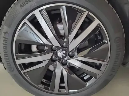 Photo 12 Peugeot 3008  Hybrid 225 e-EAT8