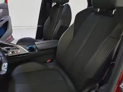 Photo 10 Peugeot 3008  Hybrid 225 e-EAT8