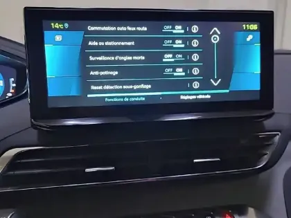 Photo 20 Peugeot 3008  Hybrid 225 e-EAT8