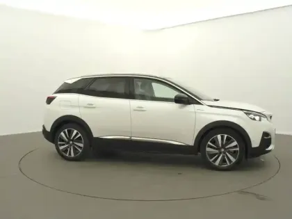 Photo 3 Peugeot 3008  Hybrid 225 e-EAT8