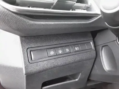 Photo 22 Peugeot 3008  Hybrid 225 e-EAT8