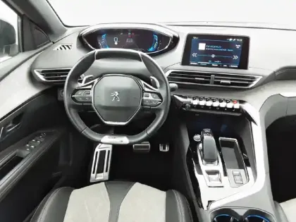 Photo 7 Peugeot 3008  Hybrid 225 e-EAT8