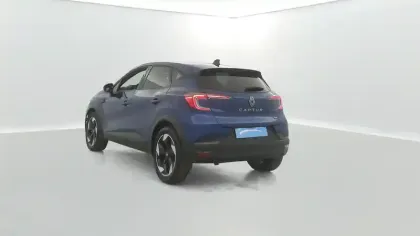 Photo 73 Renault Captur  E-Tech full hybrid 145 ch