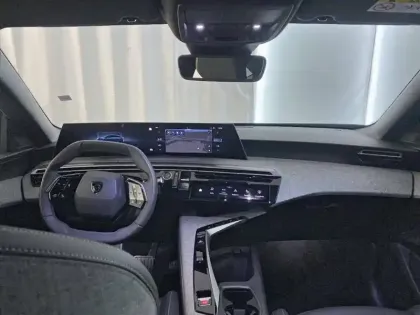 Photo 7 Peugeot 3008  Hybrid 145 e-DCS6