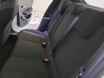 Photo 26 Peugeot 208  ELECTRIQUE 50 KWH 136