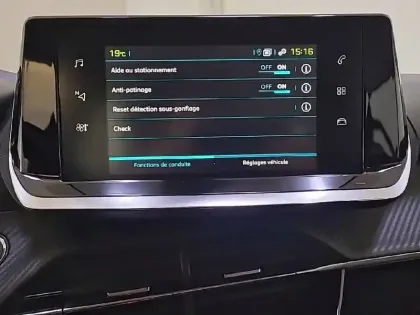 Photo 7 Peugeot 208  ELECTRIQUE 50 KWH 136