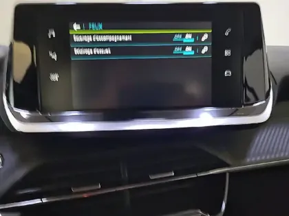 Photo 9 Peugeot 208  ELECTRIQUE 50 KWH 136