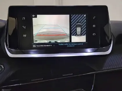 Photo 6 Peugeot 208  ELECTRIQUE 50 KWH 136