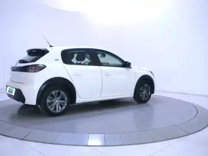 Photo 36 Peugeot 208  ELECTRIQUE 50 KWH 136