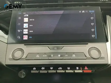 Photo 13 Peugeot 308  BlueHDi 130ch S&S EAT8