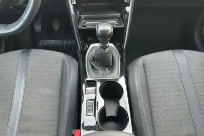 Photo 18 Peugeot 208  PureTech 100 S&S BVM6