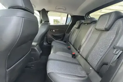 Photo 9 Peugeot 208  PureTech 100 S&S BVM6