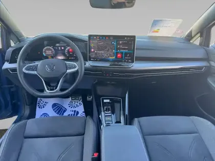 Photo 29 Volkswagen Golf  1.5 eTSI EVO2 150 DSG7